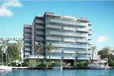 9521 E Bay Harbor Dr #605 1