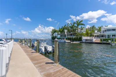 11930 N Bayshore Dr #704 1