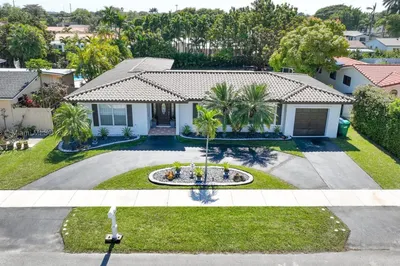 9640 SW 17th St 1