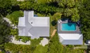 708 SE Riverside Drive Photo