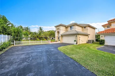 2726 NW 68th Ave 1