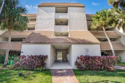 511 Ives Dairy Road #101-6 1