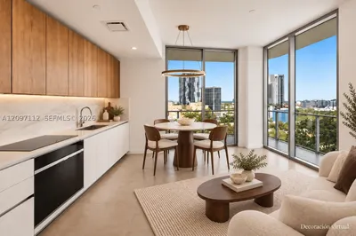 1400 Biscayne Blvd #1407 1