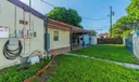 280 E 39th St Photo