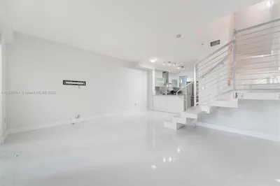 928 Pennsylvania Ave #3 1