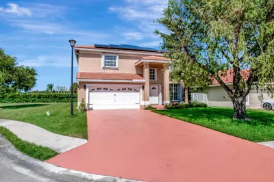 18248 Coral Isles Drive 1