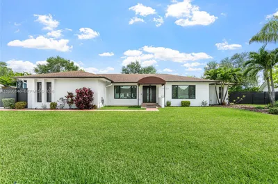 10625 SW 79th Pl 1