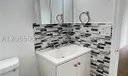 984 W 40th St #2 Photo