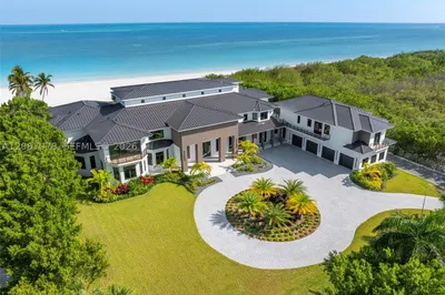 2405 Coco Plum Dr 1