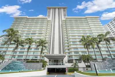 3900 Galt Ocean Drive #511 1