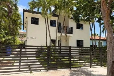 1936 SW 18th St 1