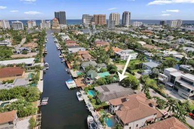 2427 Sea Island Drive 1