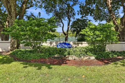 717 Gardens Drive #206 1