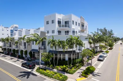 175 SE 1st Avenue 1