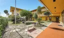 1050 E Sample Rd #309 Photo