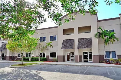 3932 Coral Ridge Dr #21 1