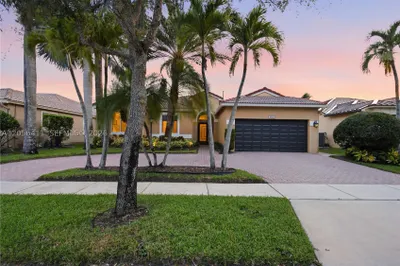 1032 NW 139th Ter 1