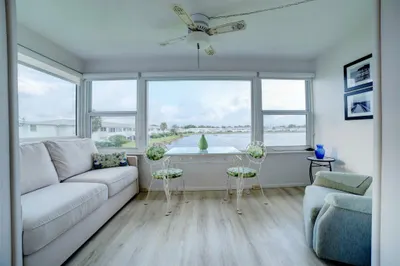 1801 Ocean Drive #201 1