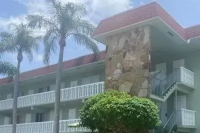 3500 Springdale Boulevard #312 1