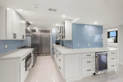 5600 N Flagler Drive #207 1