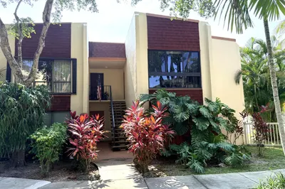 301 N PINE ISLAND Road #265 1