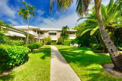 1025 Langer Way #5 1