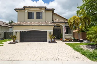 1873 SE 20th Ter 1