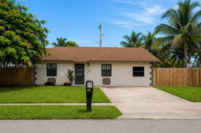 720 SW 81 Ter 1