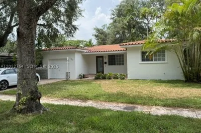 753 Navarre Ave 1