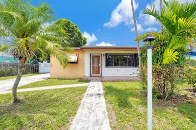 11230 SW 188th St 1