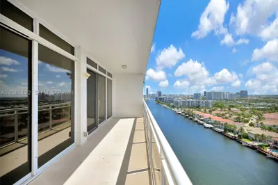 1600 S Ocean Dr #PHD 1